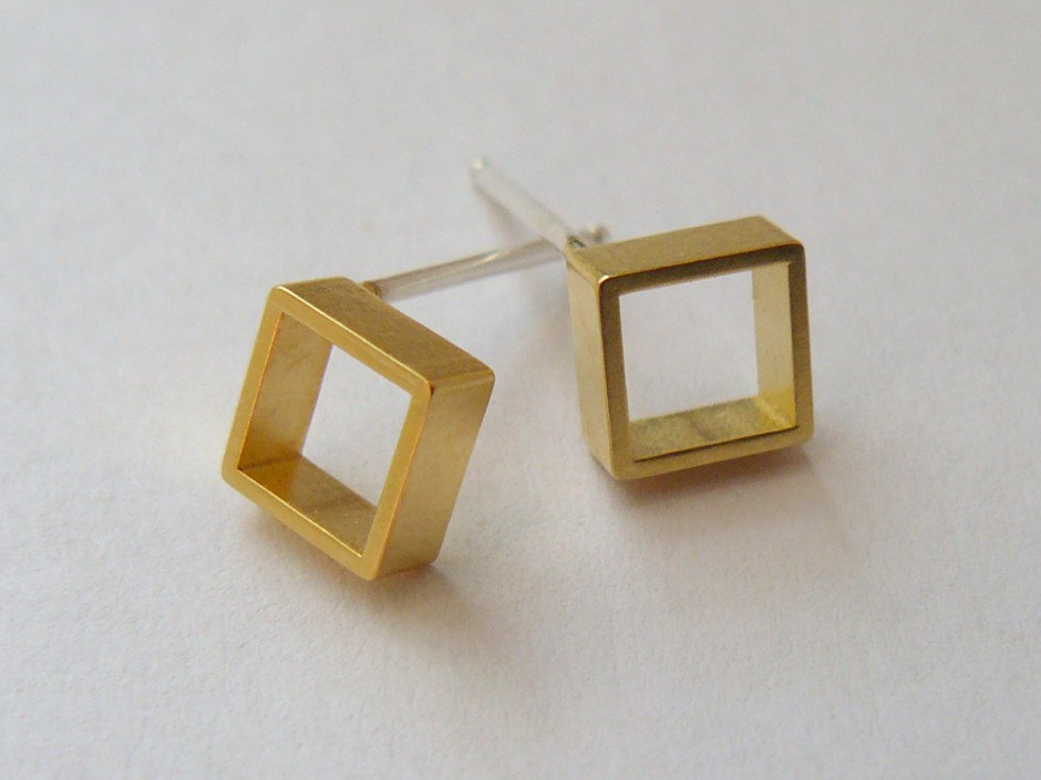 Gold Small Square Stud Earrings » Hook 