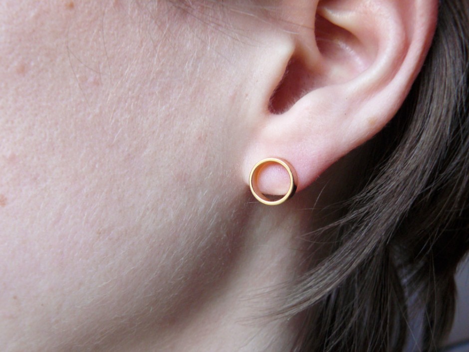 Gold-Circle-Outline-Small-5